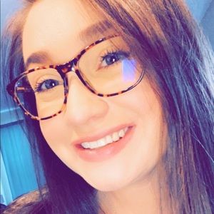 Meet your Posher, Kaitlin